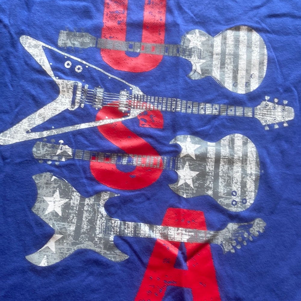 Cool city streets tee